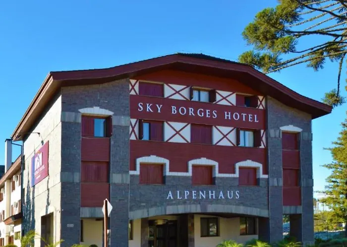 Apart-hotel em Gramado, padrão 4 estrelas, no centro